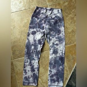 Lululemon diamond dye align legging size 4